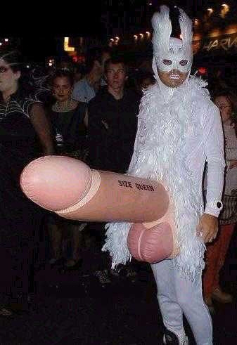 Happy Halloweenie - found and submitted by London Girl Loren - www.CuteKinkyGirl.com 1-866-532-8435